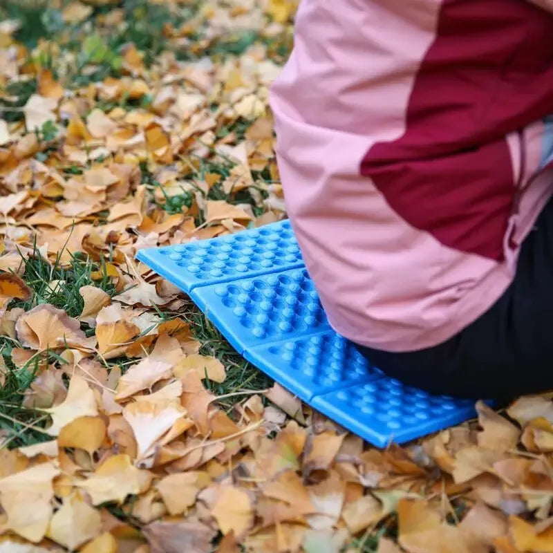 Portable Mini Waterproof Foam Mat is lightweight, foldable, and comfortable for camping, hiking, fishing, and outdoor activities. It can be used as a seat cushion or kneeling mat to keep you clean and comfortable anywhere.