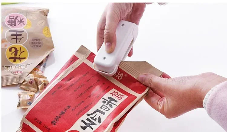 Mini Heat Bag Sealing Machine – Portable Food Bag Sealer for Fresh Food Storage