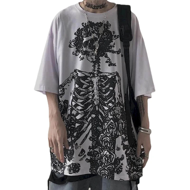 Men’s Gothic Skull T-Shirt features a stylish oversized streetwear design with dark anime and Y2K fashion vibes. Comfortable short sleeves and loose fit make it perfect for casual wear, summer outings, and everyday style